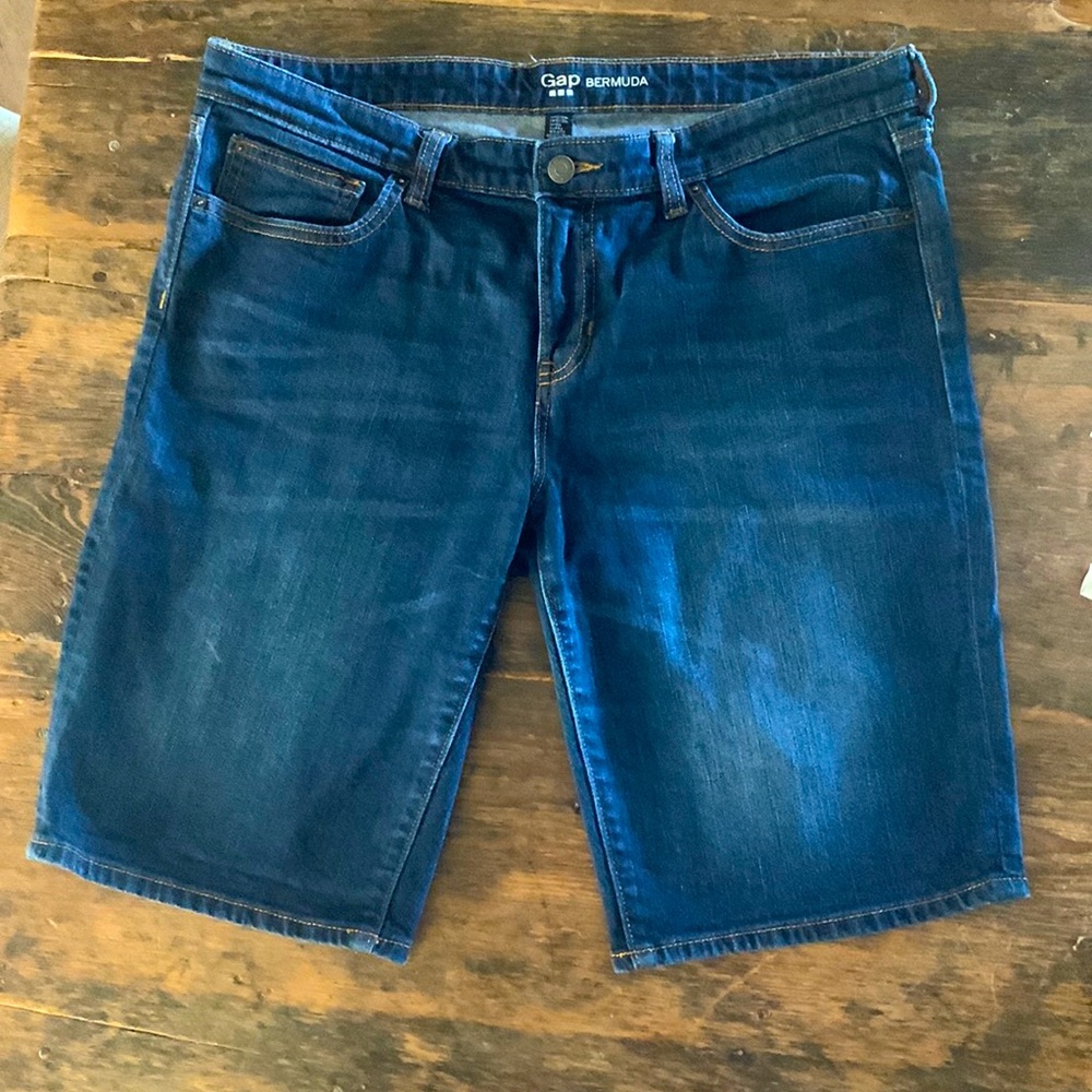 GAP Bermuda Shorts